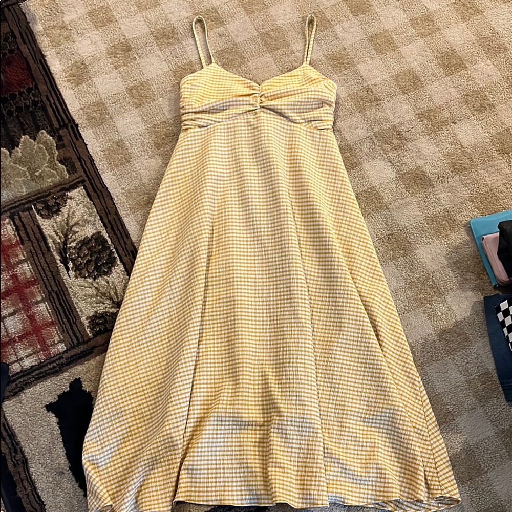 Chic Yellow Checkered Maxi Dress